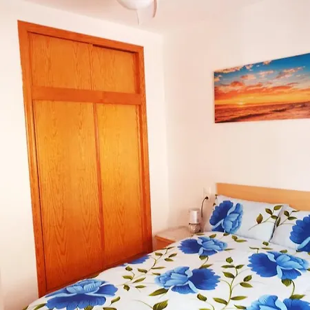 Lovely 2-bed In Near Beach Apartment Torrevieja