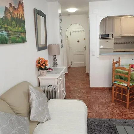 Lovely 2-bed In Near Beach Apartment Torrevieja