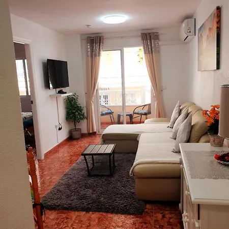 Lovely 2-bed In Near Beach Apartment Torrevieja