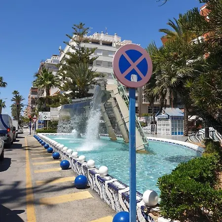Apartment Lovely 2-bed In Near Beach Torrevieja