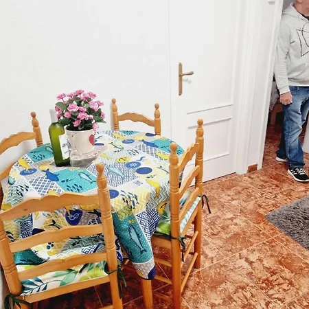 Lovely 2-bed In Near Beach Apartment Torrevieja